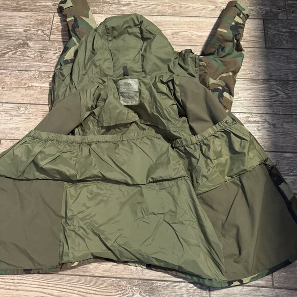 US Military Jacket Woodland Camo Cold Weather Parka Hood Medium Long - Picture 4 of 10